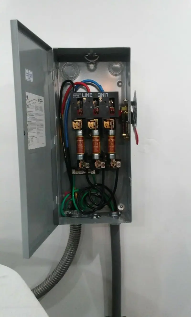Three-phase disconnect switch installed for Electrical Wiring & Rewiring in Washingtonville
